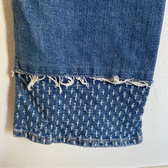 7 For All Mankind High Waist Slim Kick Jeans - Picture 9 of 11